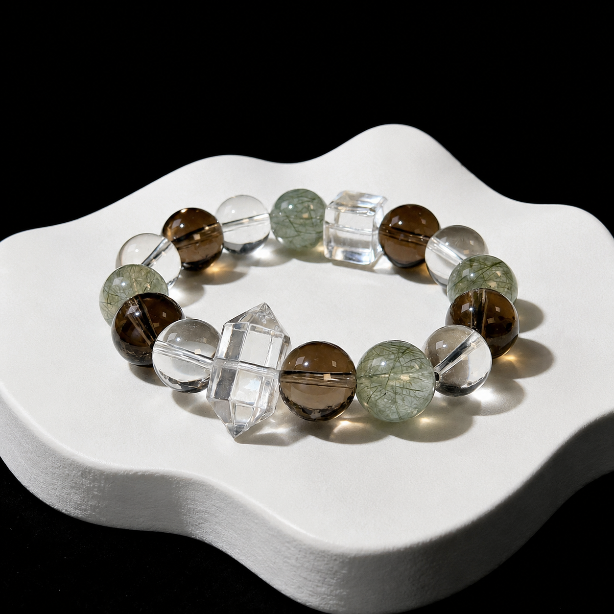 Natural crystal green rutilated quartz, smoky quartz, and white quartz bracelet bring wealth.