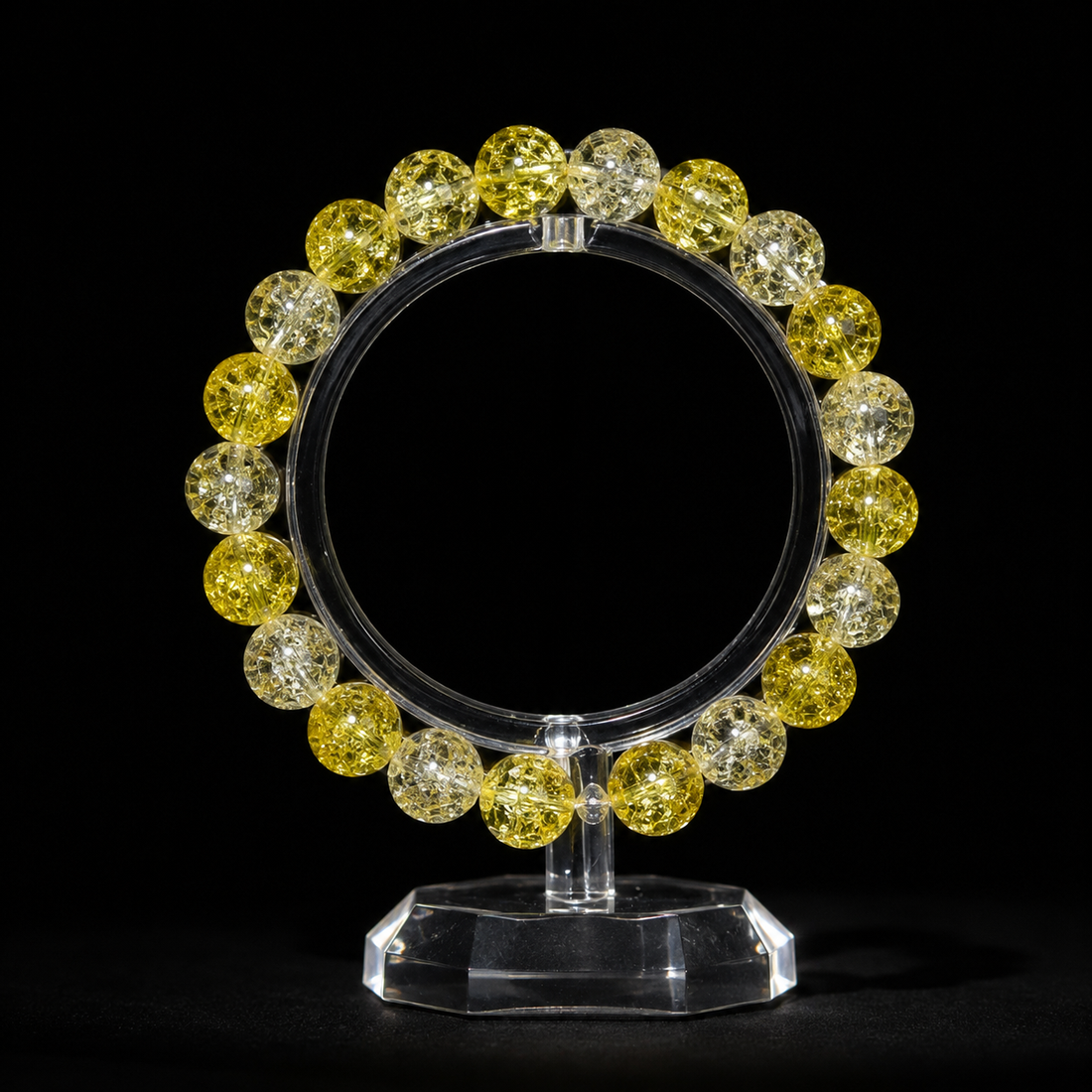 High-end yellow crystal bead bracelet for playing with and protecting love.