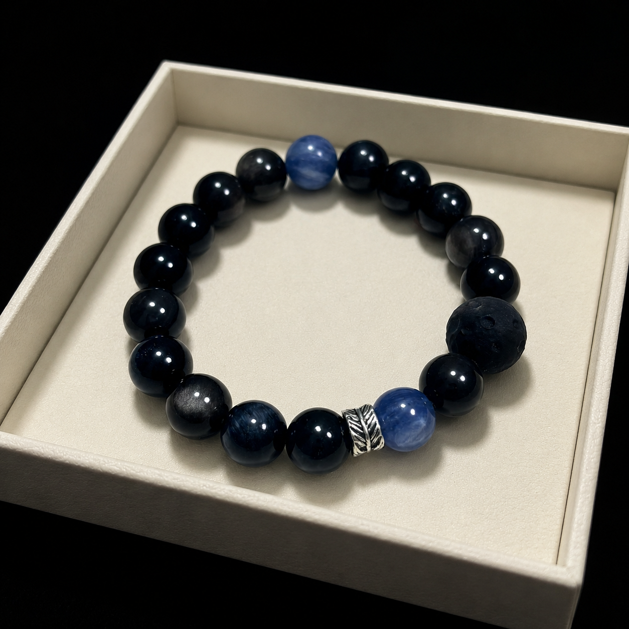 Natural crystal blue tiger's eye bracelet relieves stress