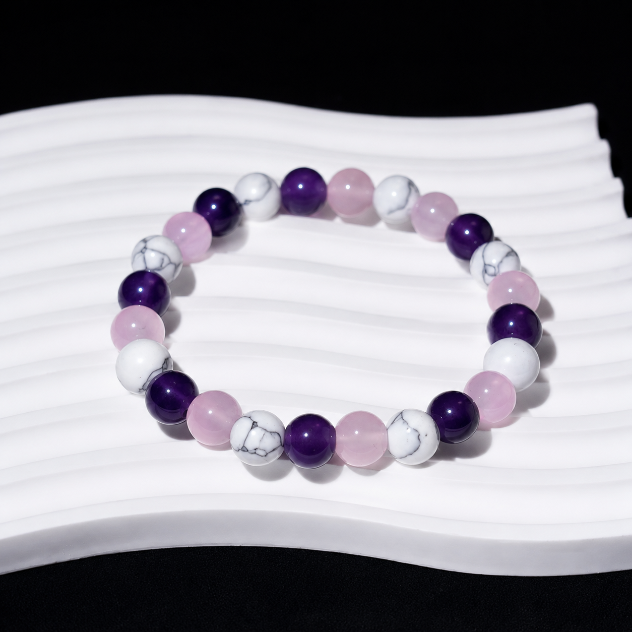 A natural glass bracelet with nine different elements Sleep & Relaxation
